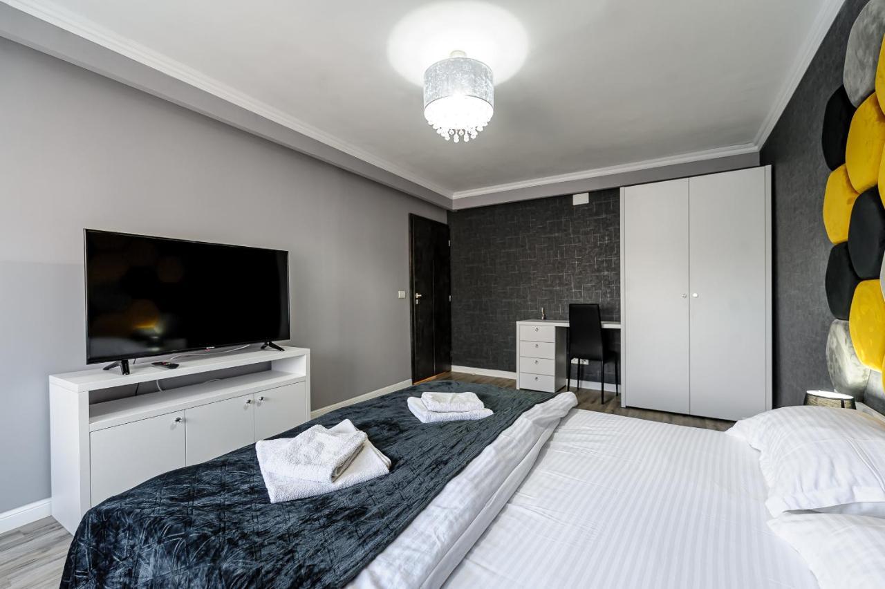 Feeling Home Apartment อาราด ภายนอก รูปภาพ
